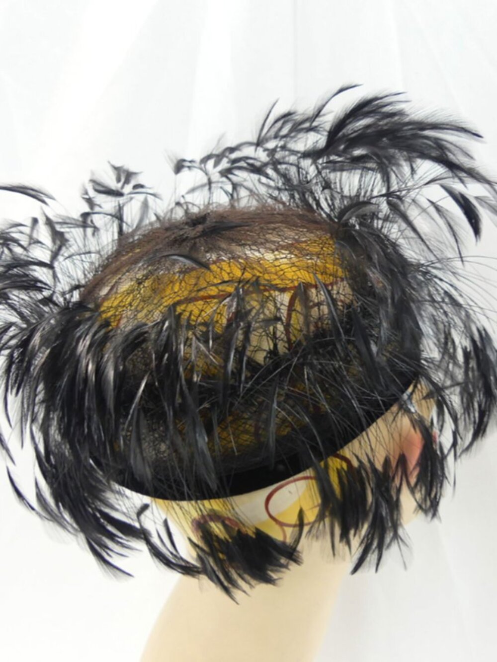 Very Unusual Vintage 1960's Lora Black Bobbing Feather Hat - COLLECTABLE